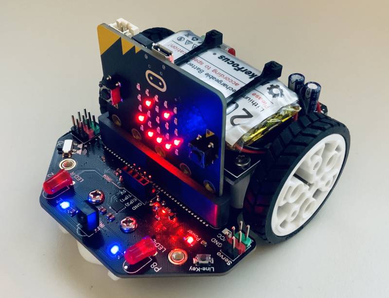 maqueen.jpg maqueen.jpg